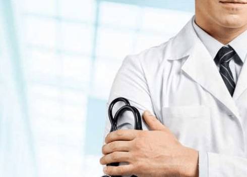 Если болит и кружится голова к кому обращаться