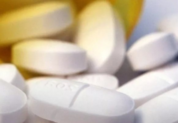 Болит голова неделю таблетки не помогают