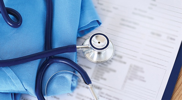 Болит спина сзади у мужчины